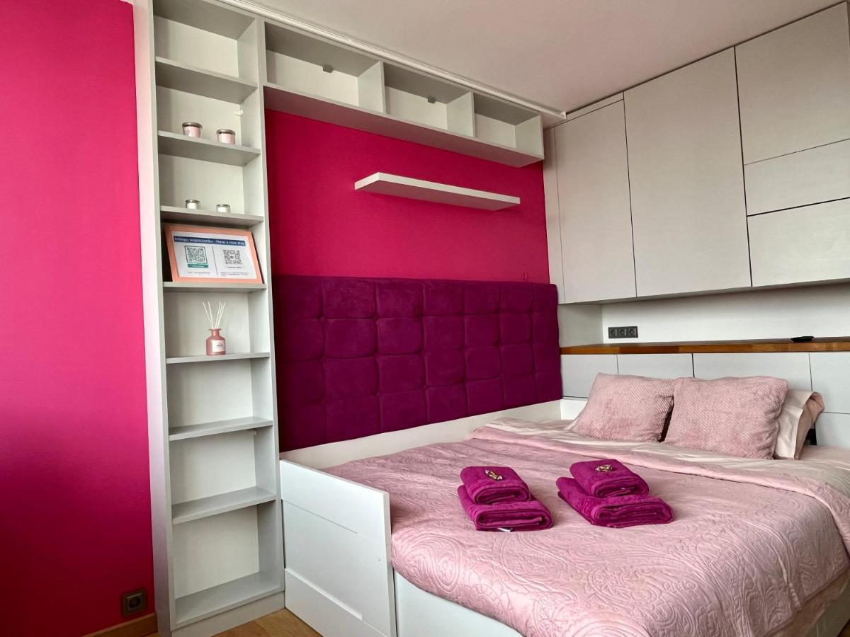 -- View City Center Pink -- Apartment Warsaw Exterior photo