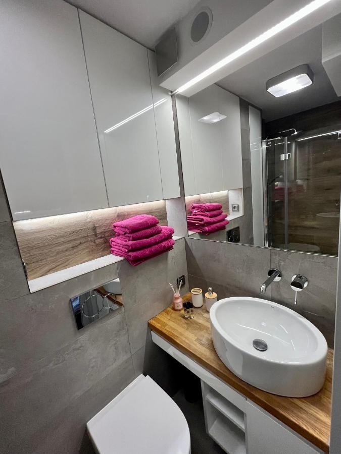 -- View City Center Pink -- Apartment Warsaw Exterior photo